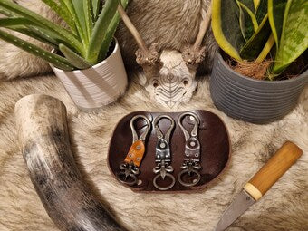 Fluer De Lis Heavy Duty Leather Keyring