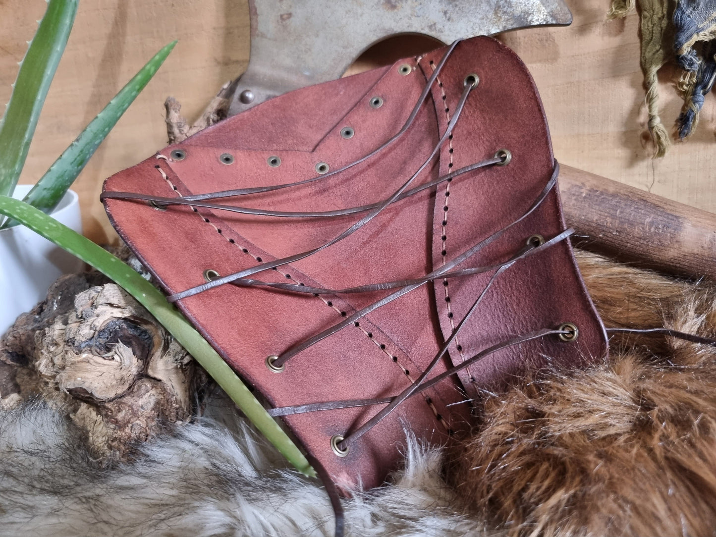 Ulfbert Vambraces